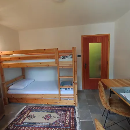 Vivere In Un Bosco Casa Leonardo